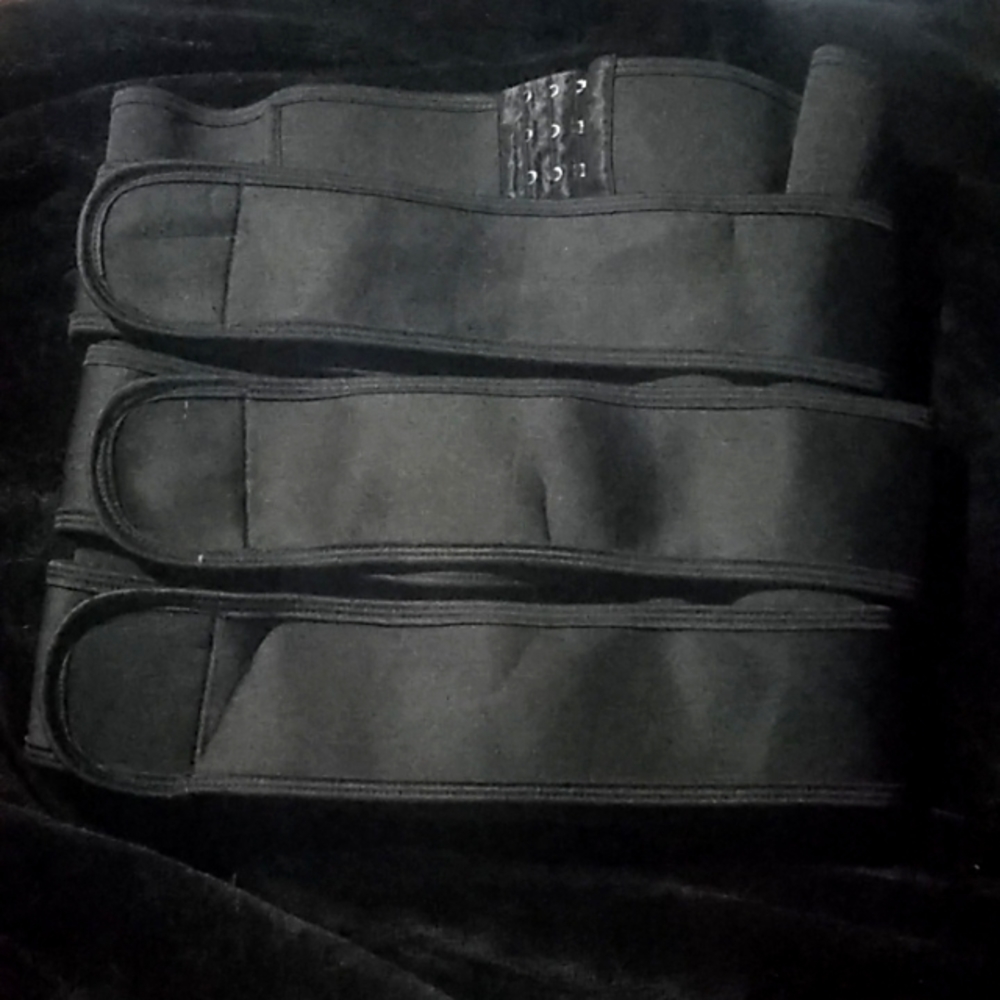 Waist trainer